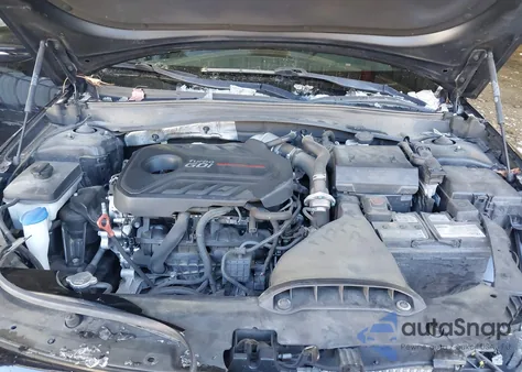 2019 Kia Optima Sx Turbo z USA, uszkodzony, nr VIN 5XXGW4L26KG315548